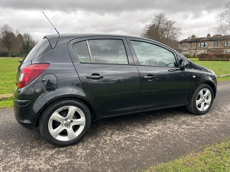 VAUXHALL CORSA