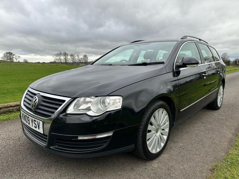 VOLKSWAGEN PASSAT