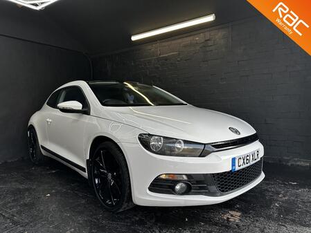 VOLKSWAGEN SCIROCCO 2.0 TDI BlueMotion Tech GT